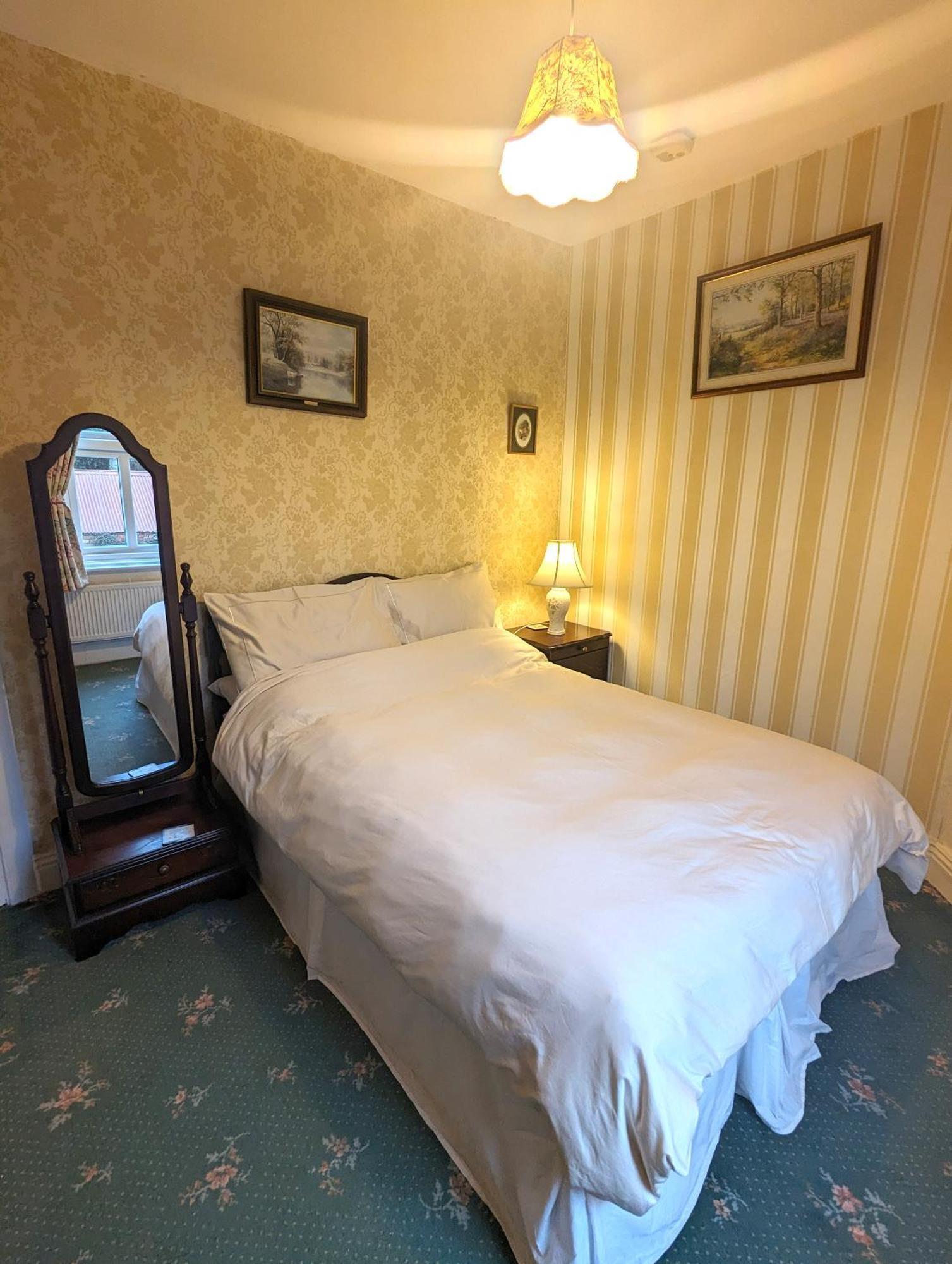 Gleneven Guest House Inniskeen Eksteriør bilde